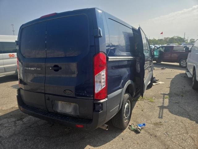 2021 Ford Transit T-250