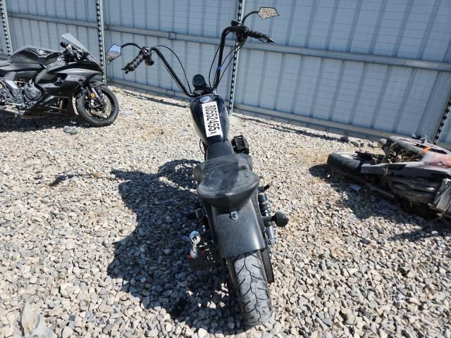 2013 Harley-Davidson XL883 Iron 883