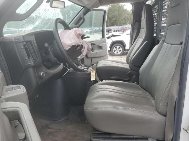 2020 Chevrolet Express G2500