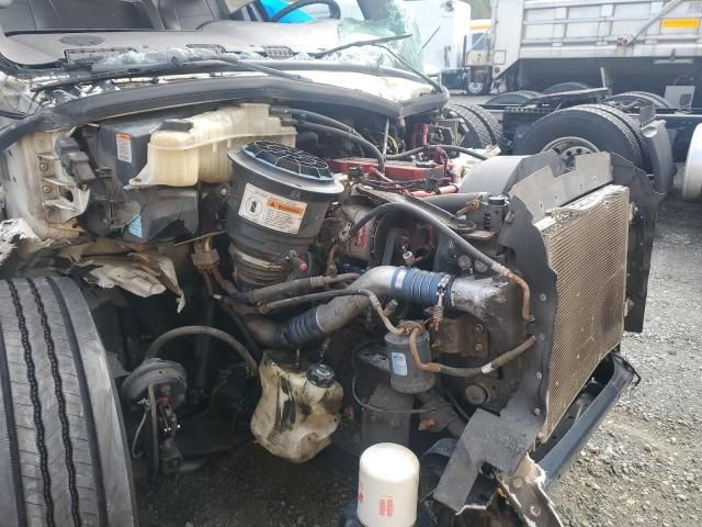 2019 Freightliner M2 106 MED-Expeditor Truck
