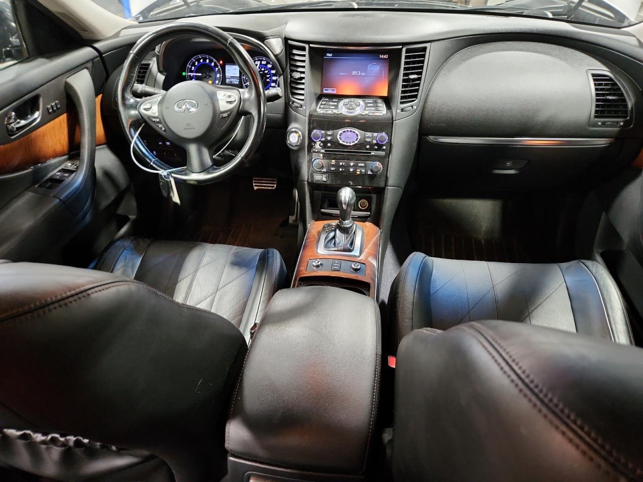 2015 Infiniti Qx70