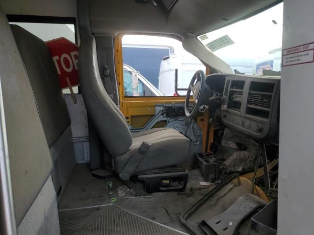 2010 Chevrolet 2010 Collins Bantam E350-School Bus