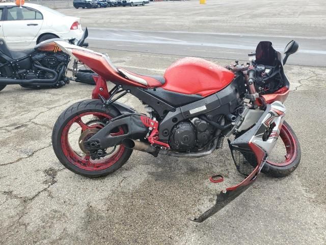 2006 Suzuki GSX-R1000