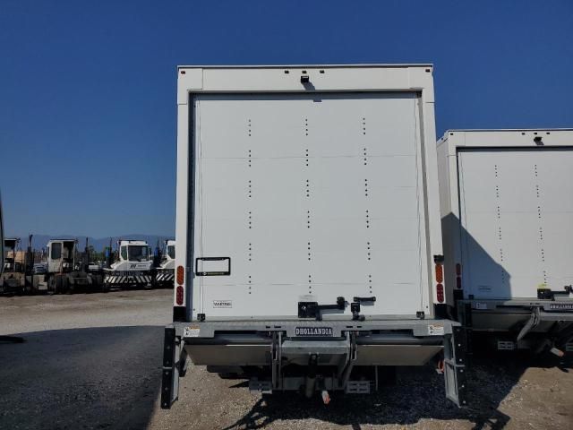 2020 Hino 195