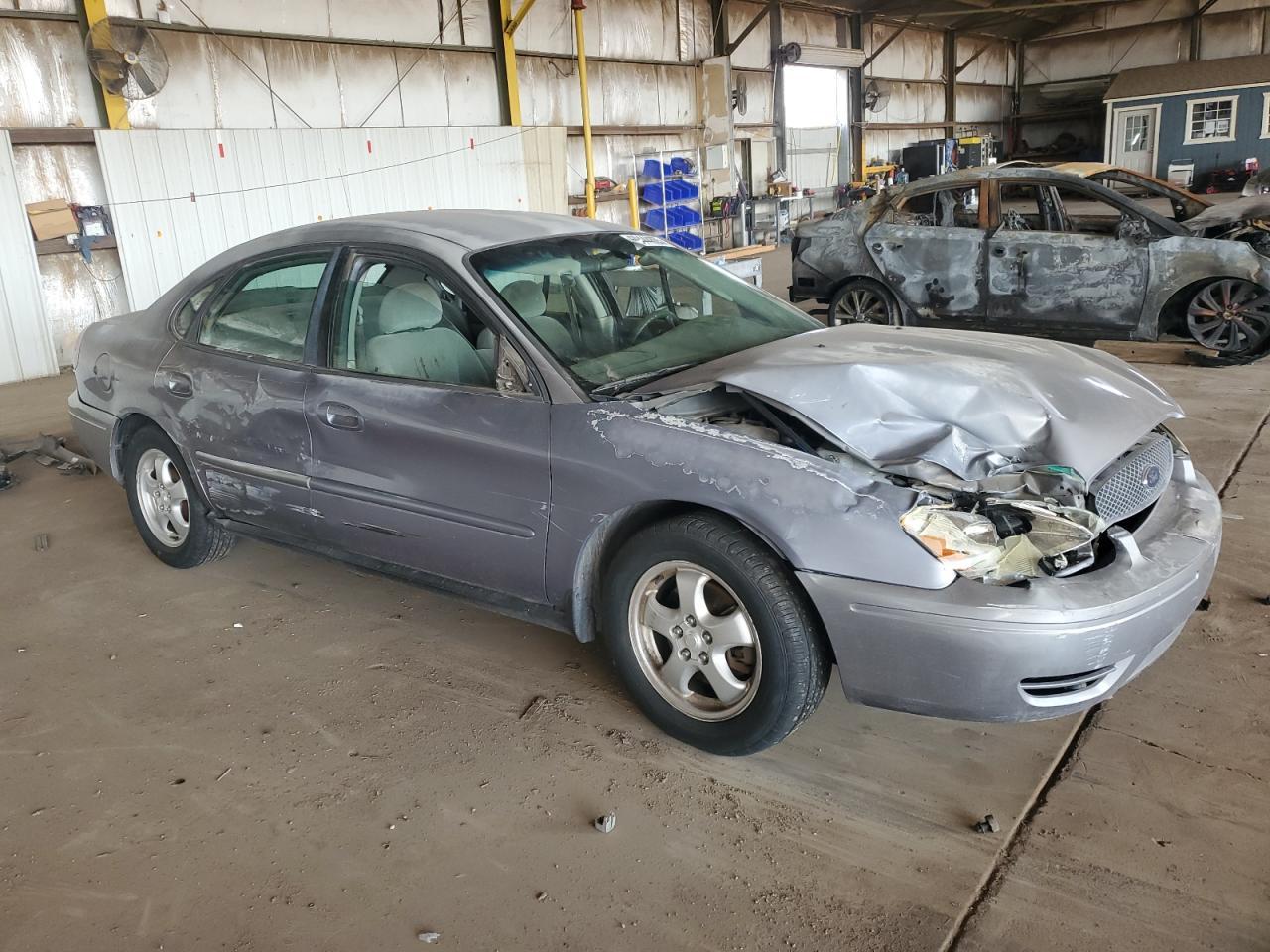 2006 Ford Taurus se