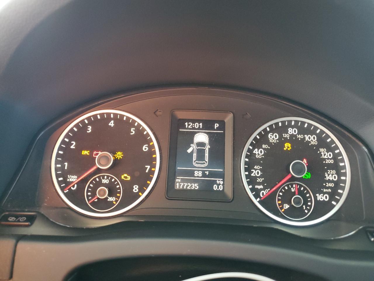2017 Volkswagen Tiguan s