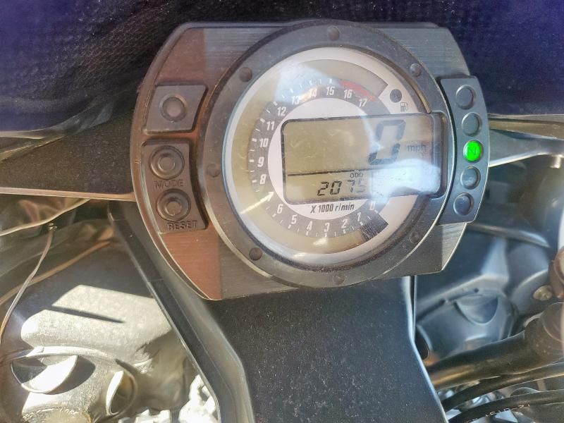 2005 Kawasaki Ninja ZX 10R