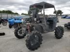 2022 Can-Am Defender X MR HD10