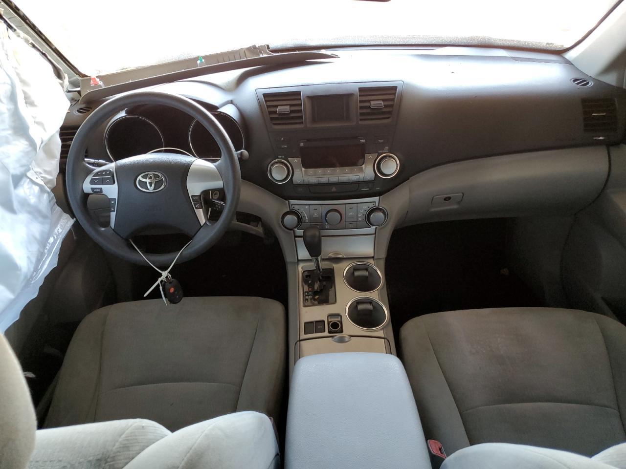2012 Toyota Highlander Base