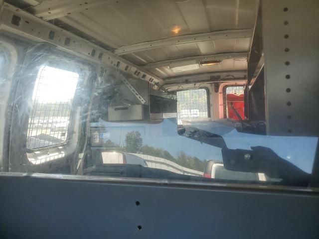 2013 Chevrolet Express G2500