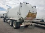 2012 Peterbilt Tractor 2012 Peterbilt 320 Refuse Truck