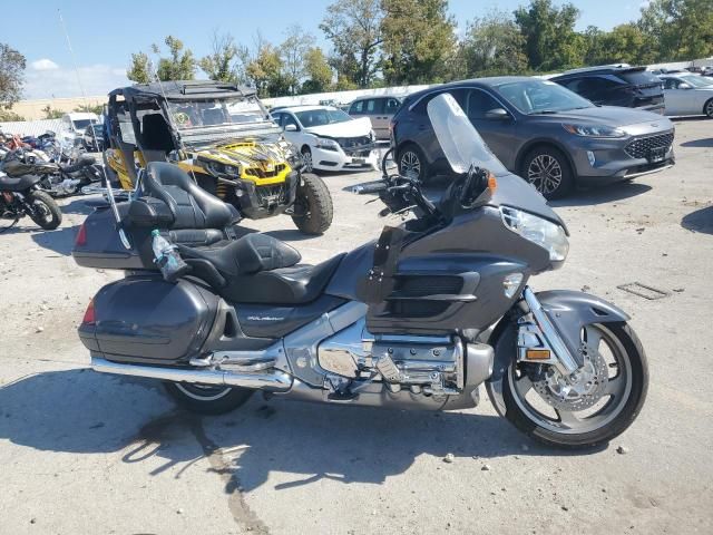 2005 Honda GL1800