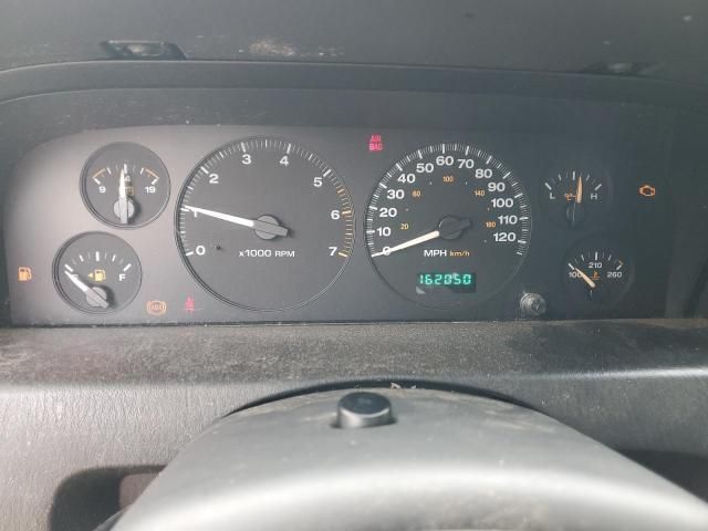 2004 Jeep Grand Cherokee Laredo