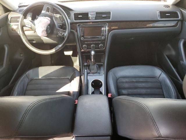 2014 Volkswagen Passat SEL