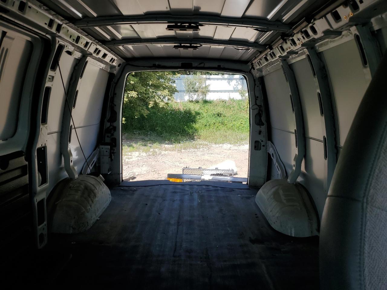 2019 Chevrolet Express G2500