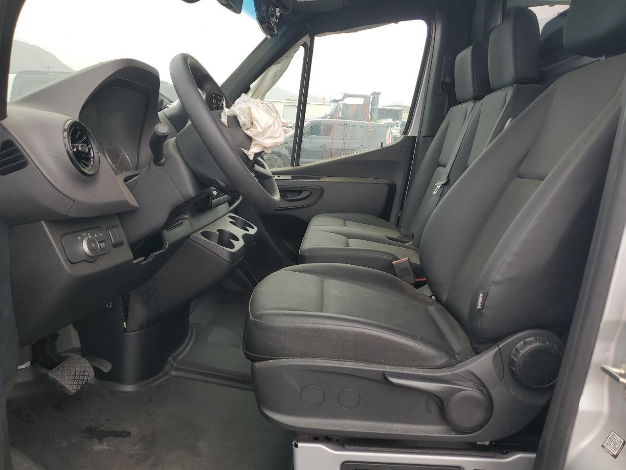 2024 Mercedes-Benz Sprinter 2500