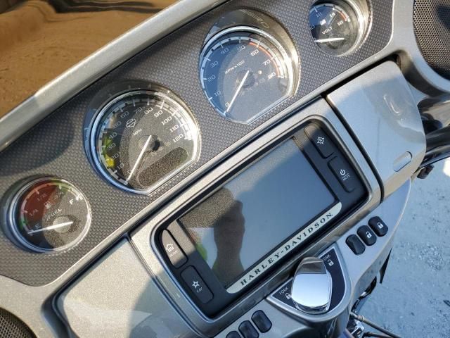 2015 Harley-Davidson Flhtkse CVO Limited