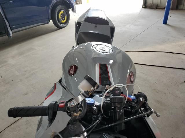 2025 Honda CBR600 RR