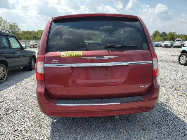 2012 Chrysler Town & Country Limited