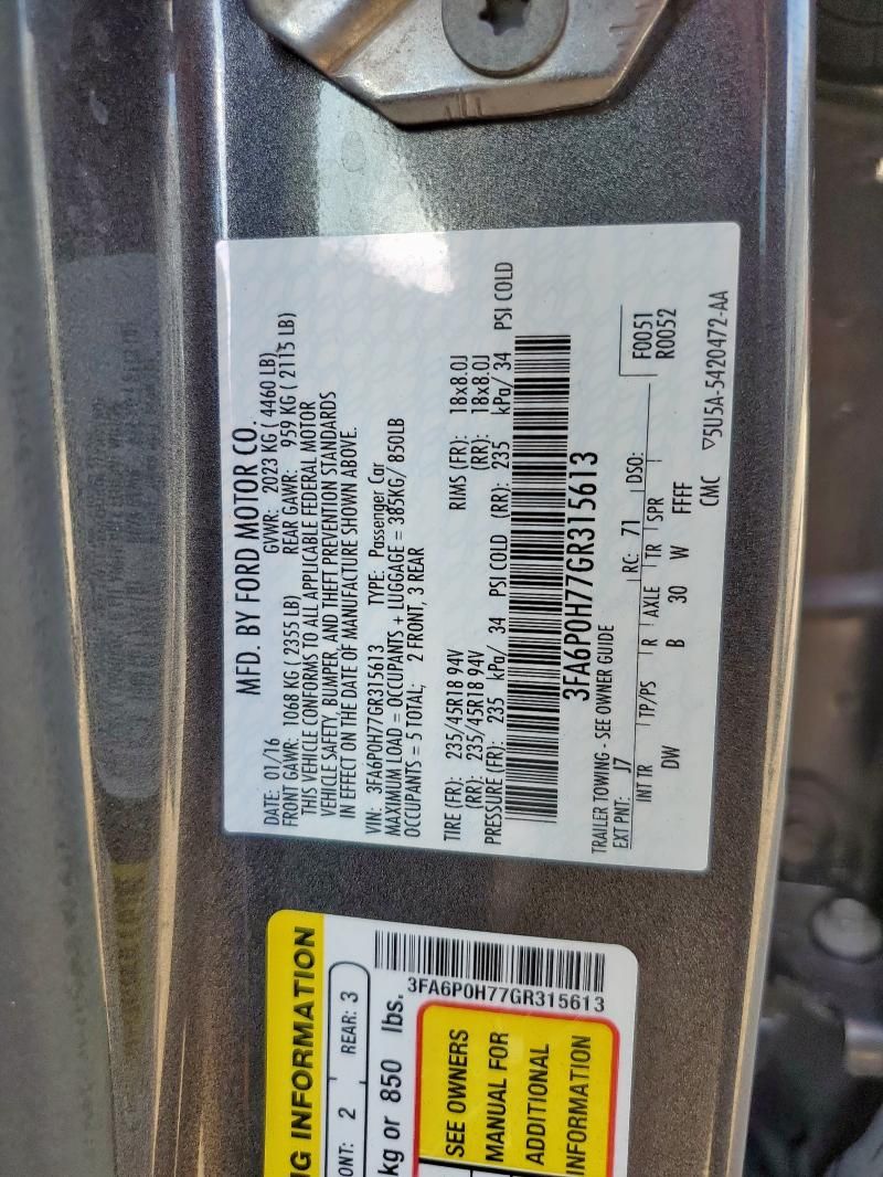 2016 Ford Fusion SE