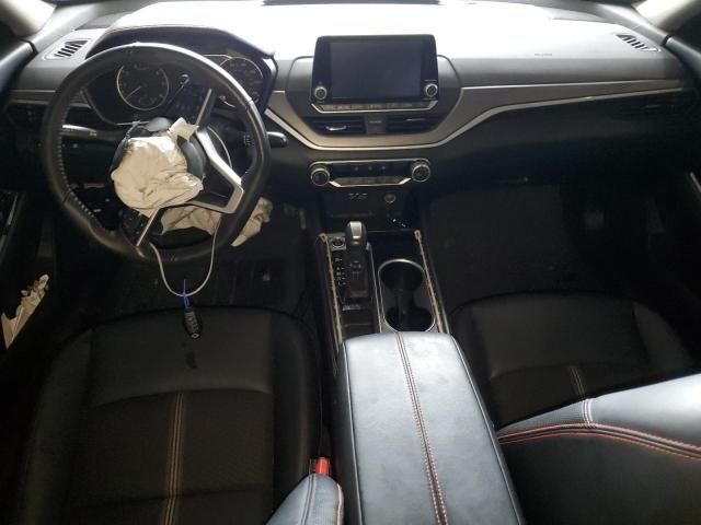 2024 Nissan Altima sr