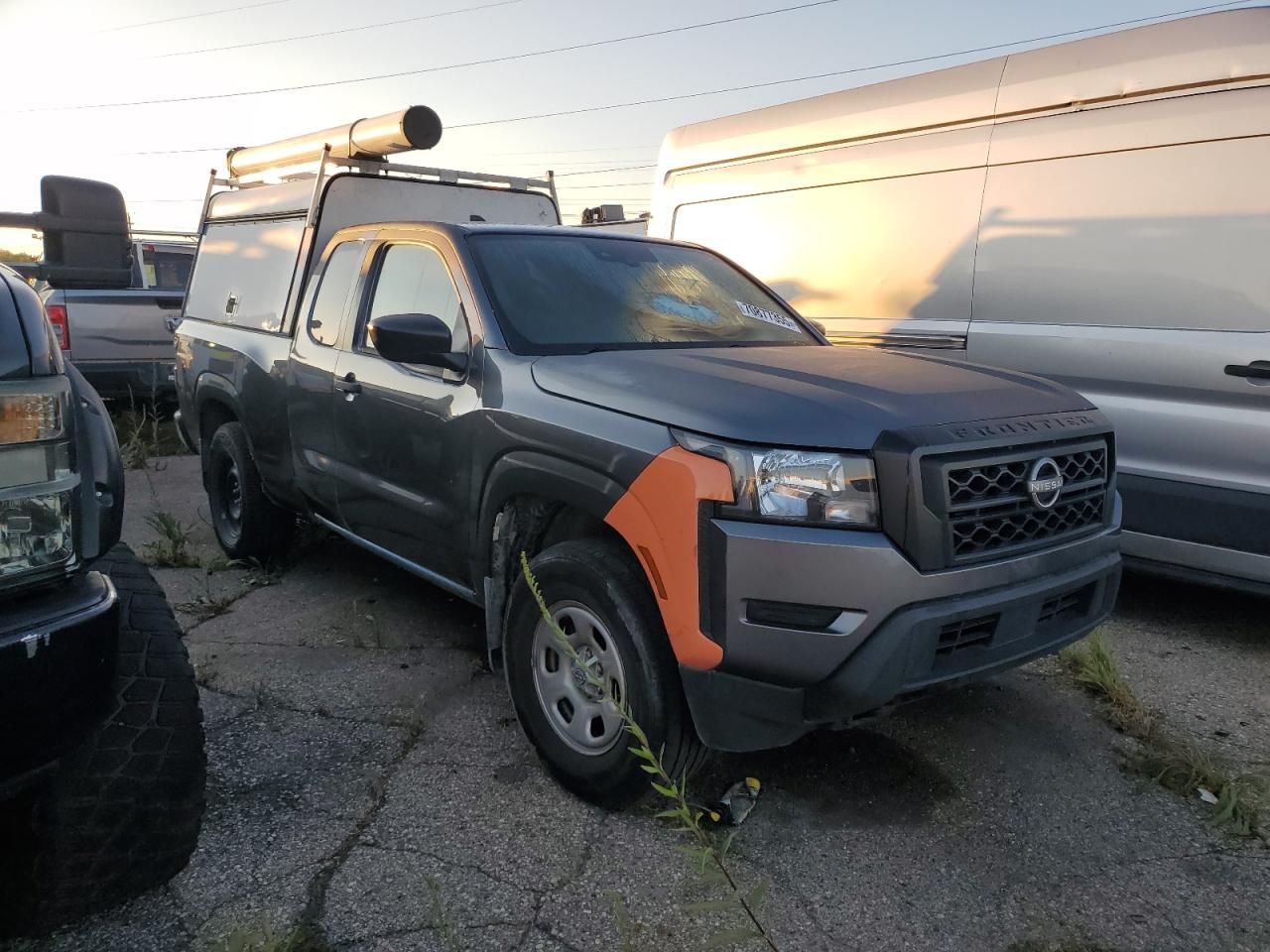 2023 Nissan Frontier s