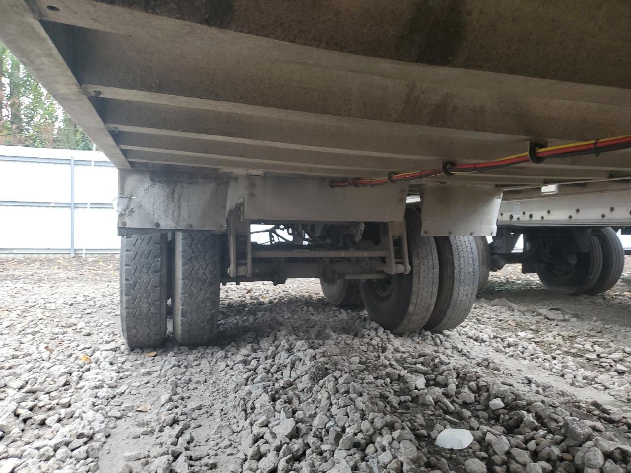 2003 East Manufacturing Trailer-Moving Van Trailer