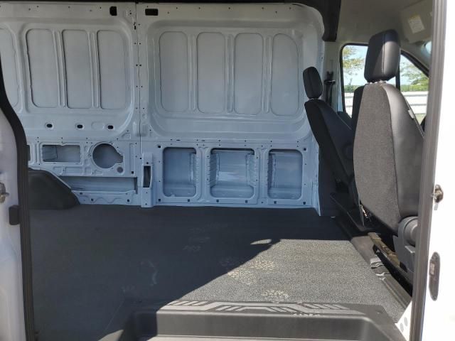 2022 Ford Transit T-250