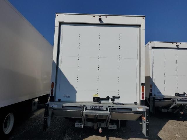 2020 Hino 195