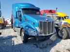 2017 Peterbilt 579 Semi Truck