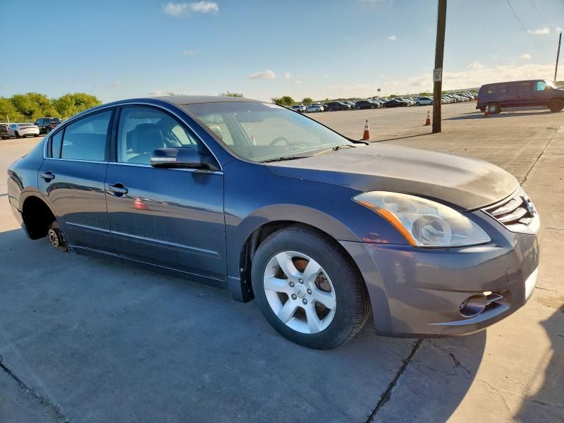 2012 Nissan Altima Base