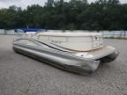 2003 Bennington Marine Pontoon