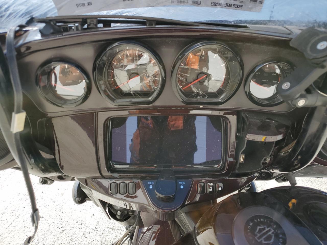 2019 Harley-Davidson Flhxlse