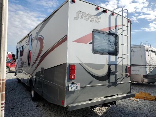 2011 Ford F53
