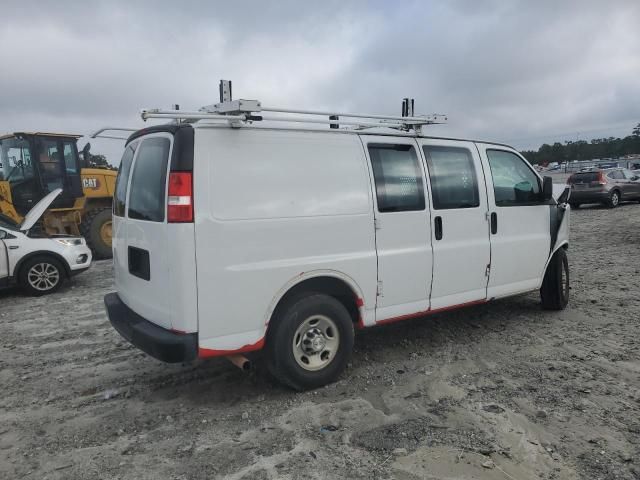 2020 Chevrolet Express G2500