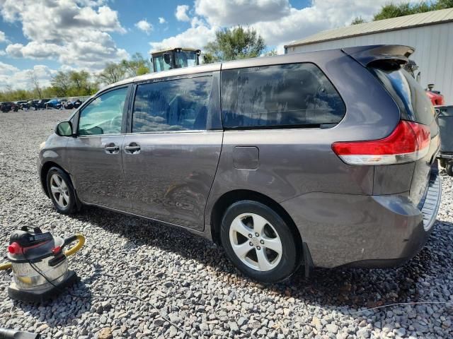 2012 Toyota Sienna