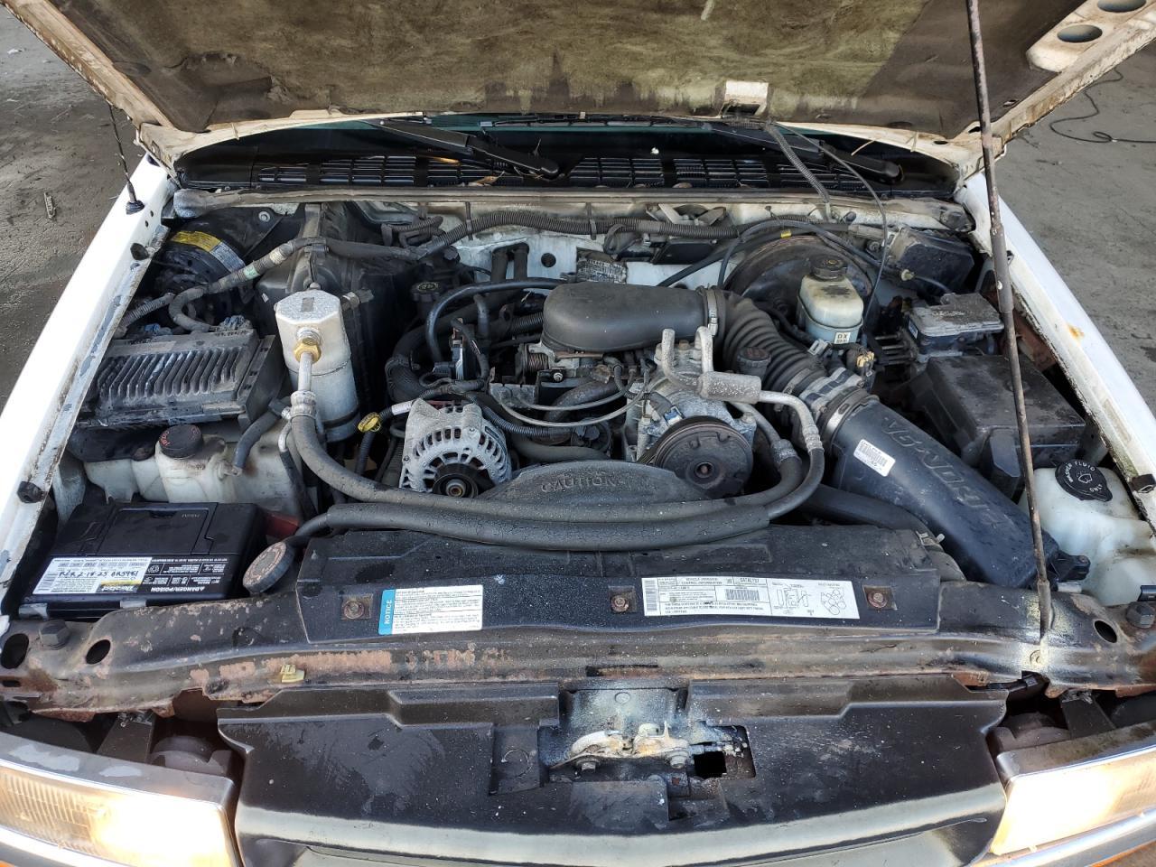 2000 Chevrolet S Truck S10