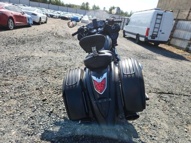 2013 Kawasaki VN1700 J
