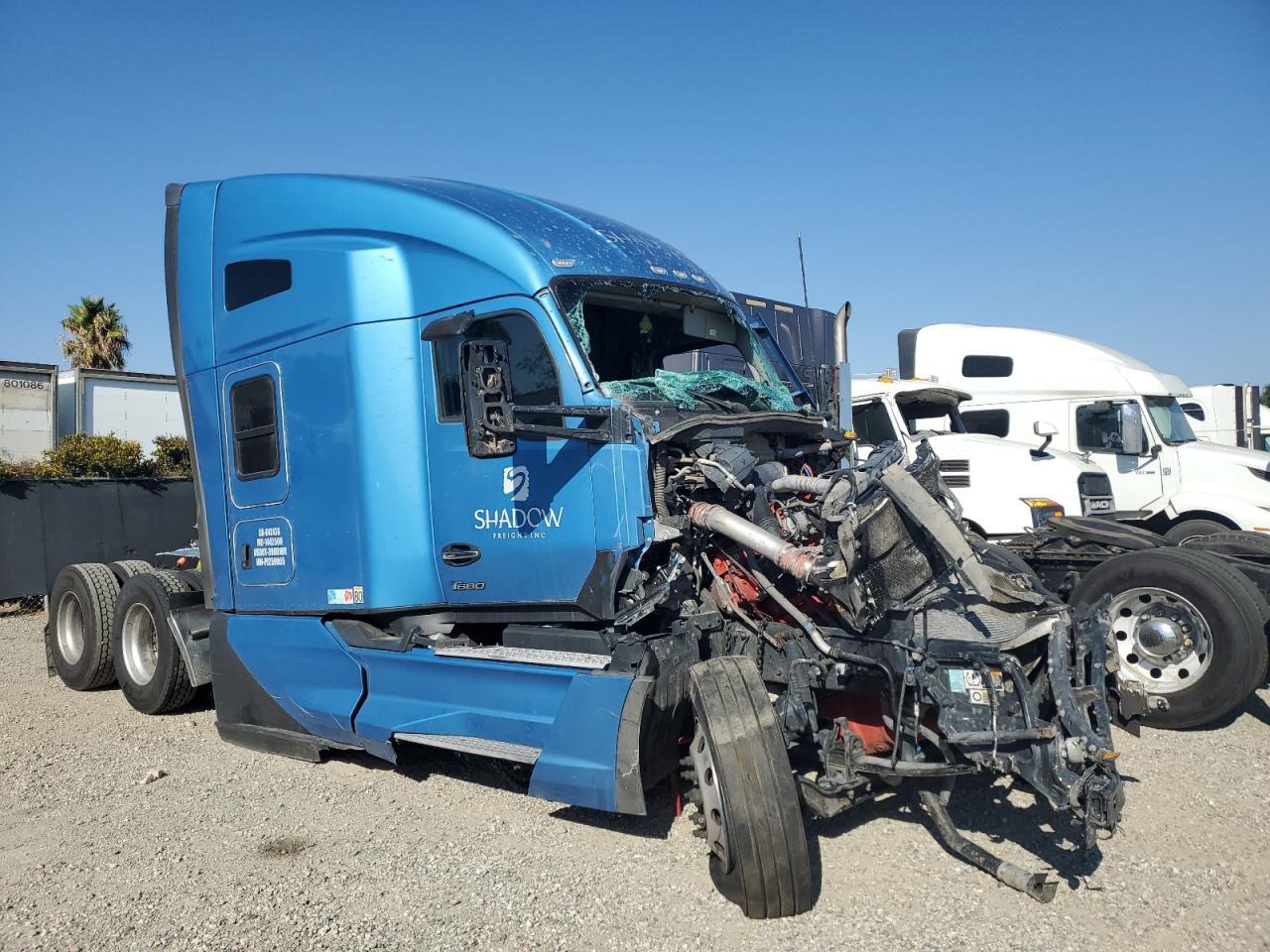 2023 Kenworth T680 Semi Truck