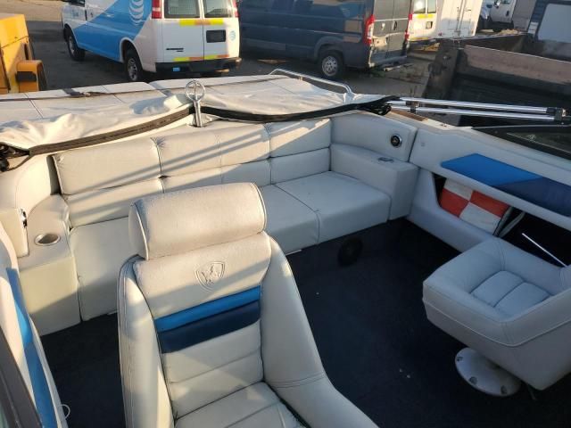 1989 Century Boat