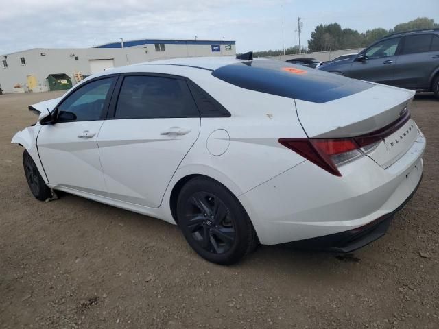 2022 Hyundai Elantra SEL