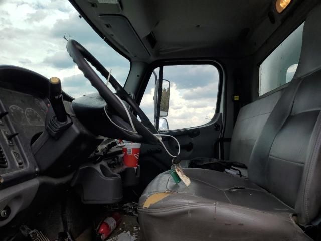 2012 Freightliner M2 106 Medium Duty