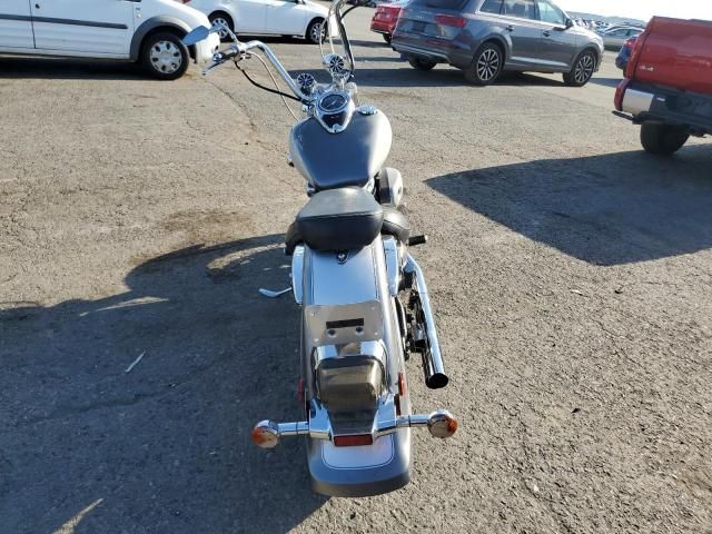 2002 Suzuki VL800