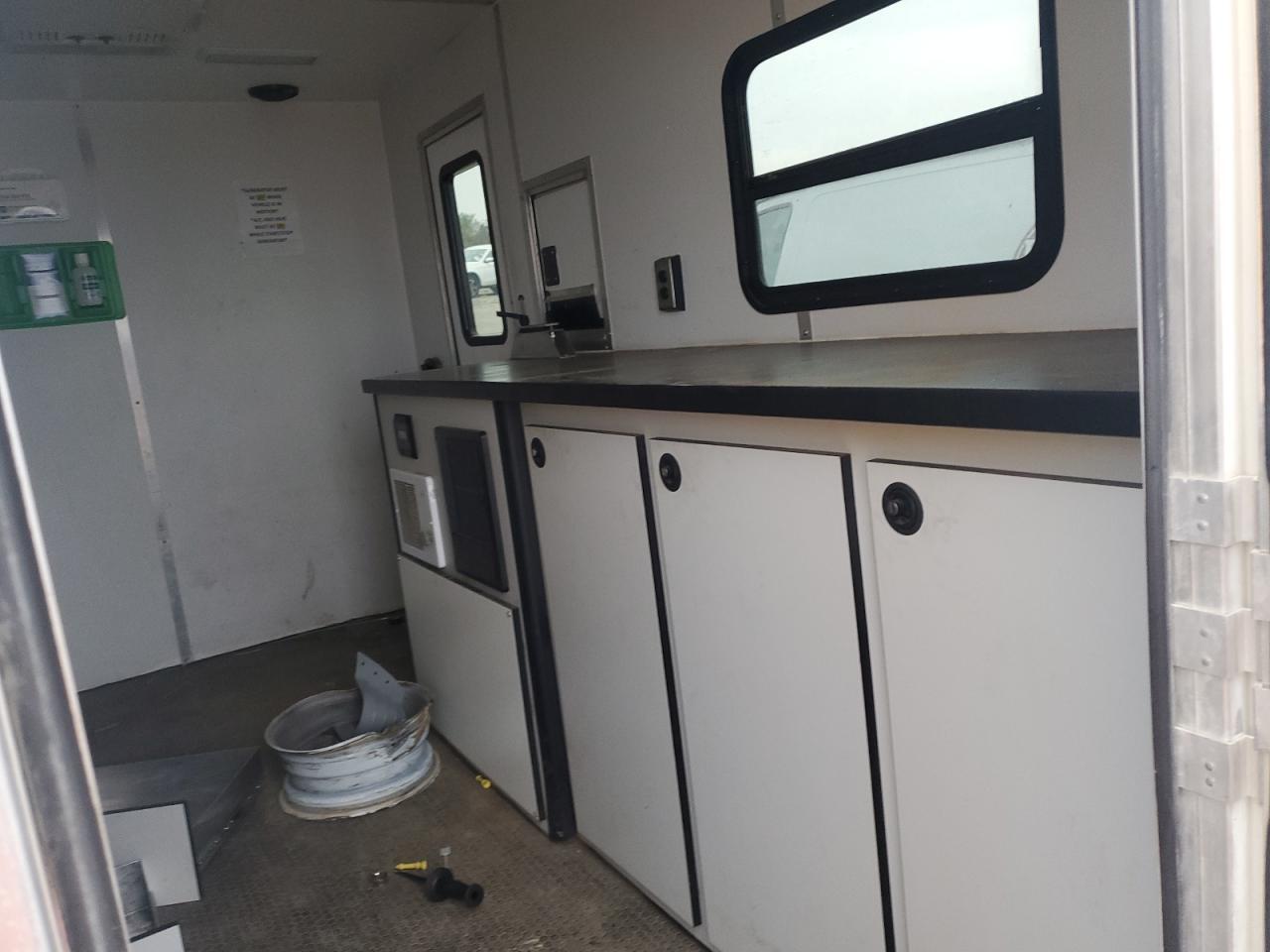 2022 Interstate CH Fiber Optic Spicling Trailer