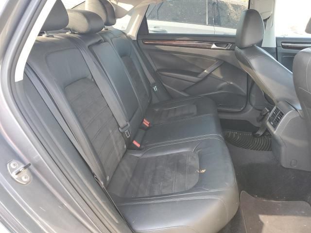 2014 Volkswagen Passat SEL