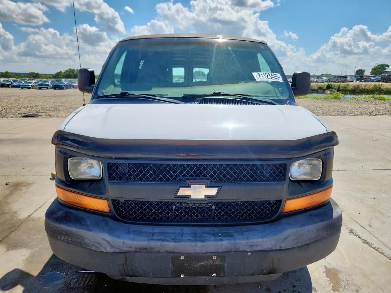 2003 Chevrolet Express G3500