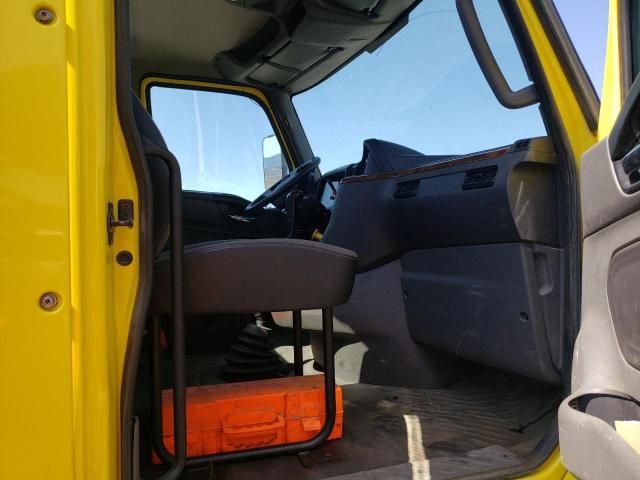 2018 International RH613 Semi Truck
