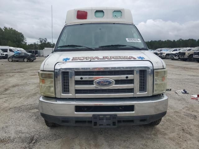 2011 Ford Econoline E350 Super Duty Van