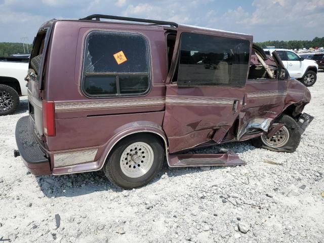 1996 GMC Safari XT