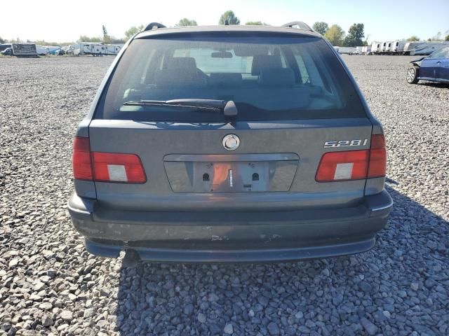 2000 BMW 528 IT Automatic